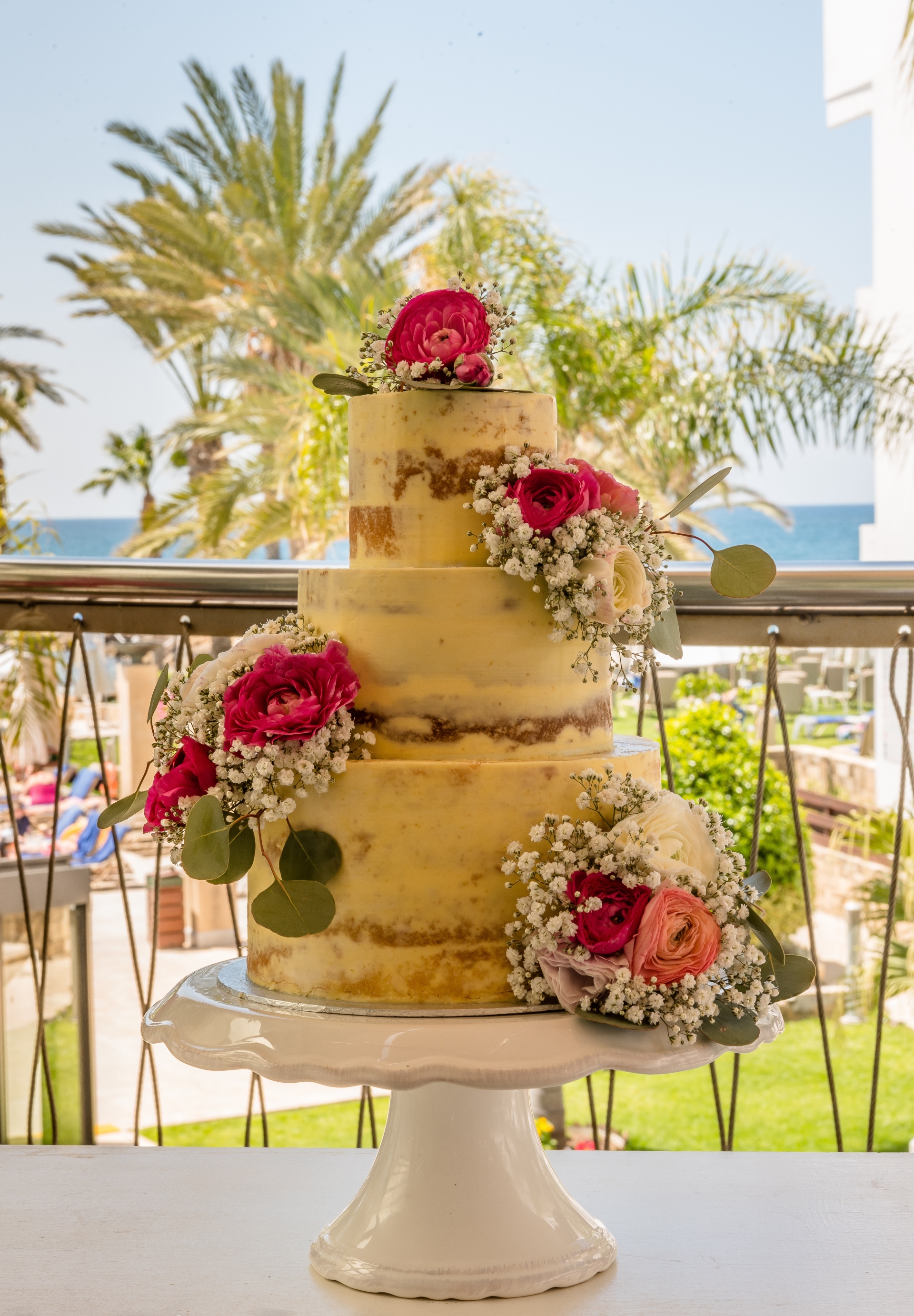 Book your wedding day in Louis Ledra Beach Paphos